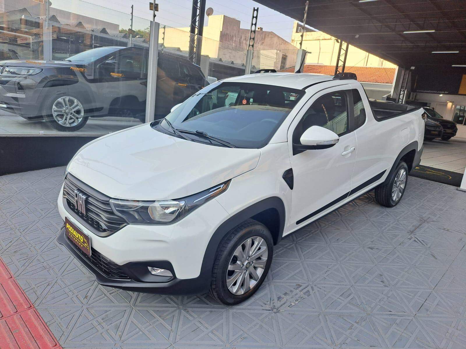 Fiat Strada FREEDOM 1.3 FLEX PLUS COM 35 MIL KM  2021