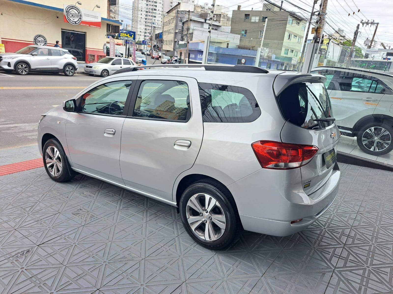 Chevrolet Spin PREMIER COM 31 MIL KM AUTOMATICA  2023