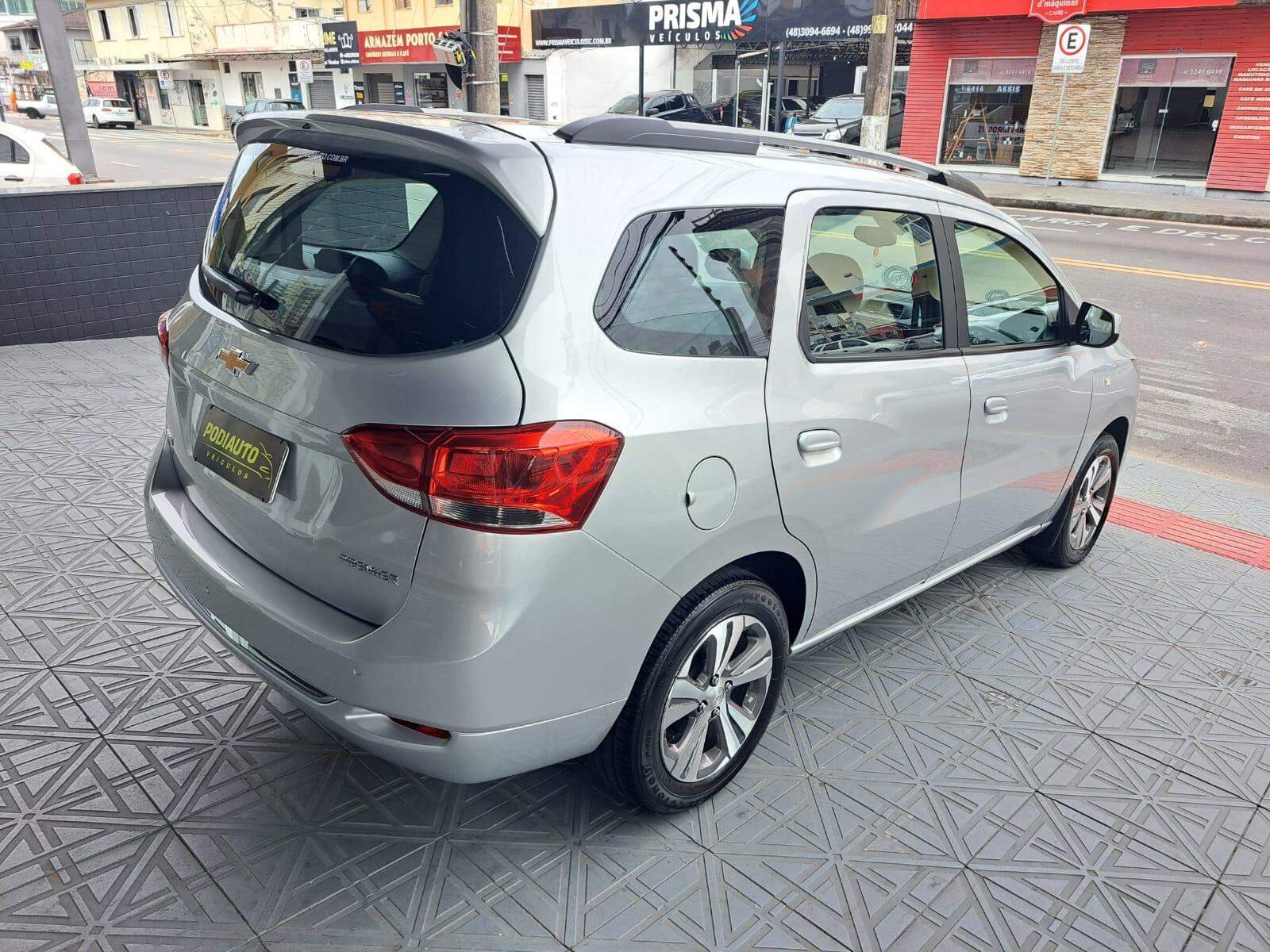 Chevrolet Spin PREMIER COM 31 MIL KM AUTOMATICA  2023