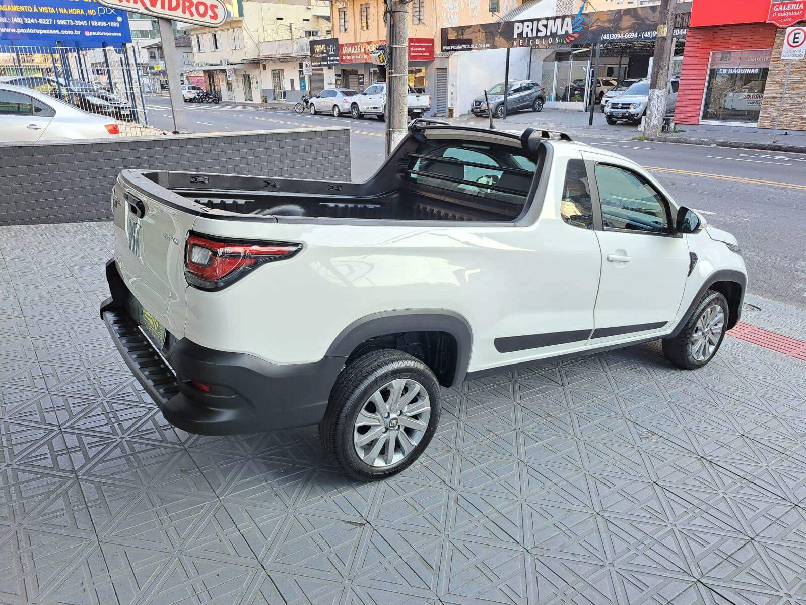 Fiat Strada FREEDOM 1.3 FLEX PLUS COM 35 MIL KM  2021