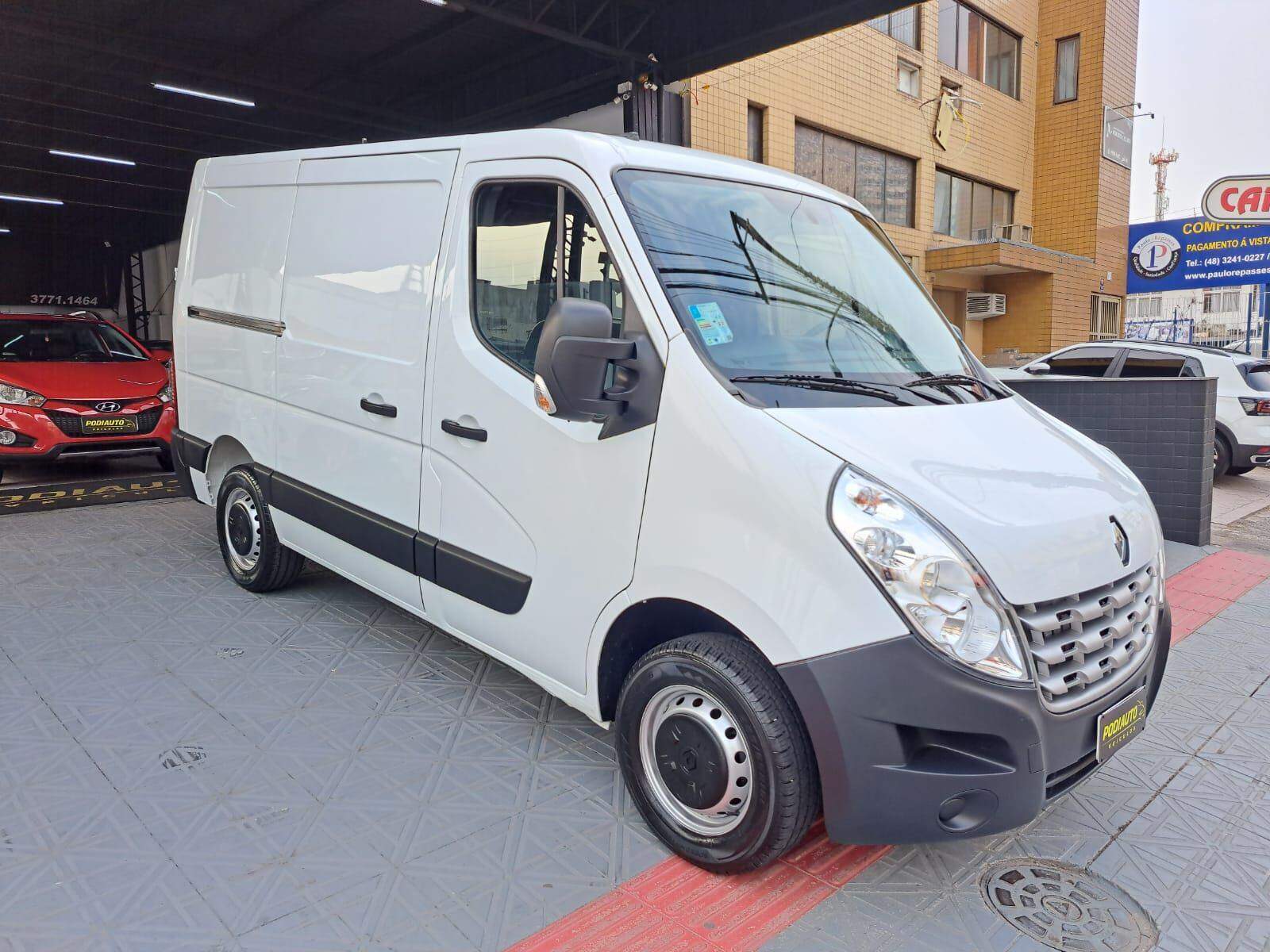 Renault Master FURGAO DIESEL COM 57 MIL KM  2021