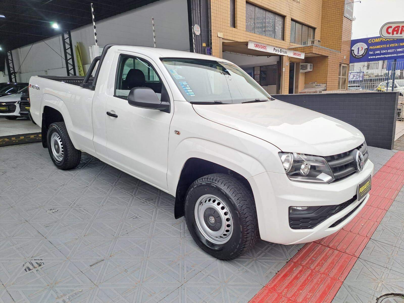 Volkswagen Amarok CABINE SIMPLES 4X4 COM 41 MIL KM UNICO DONO  2017