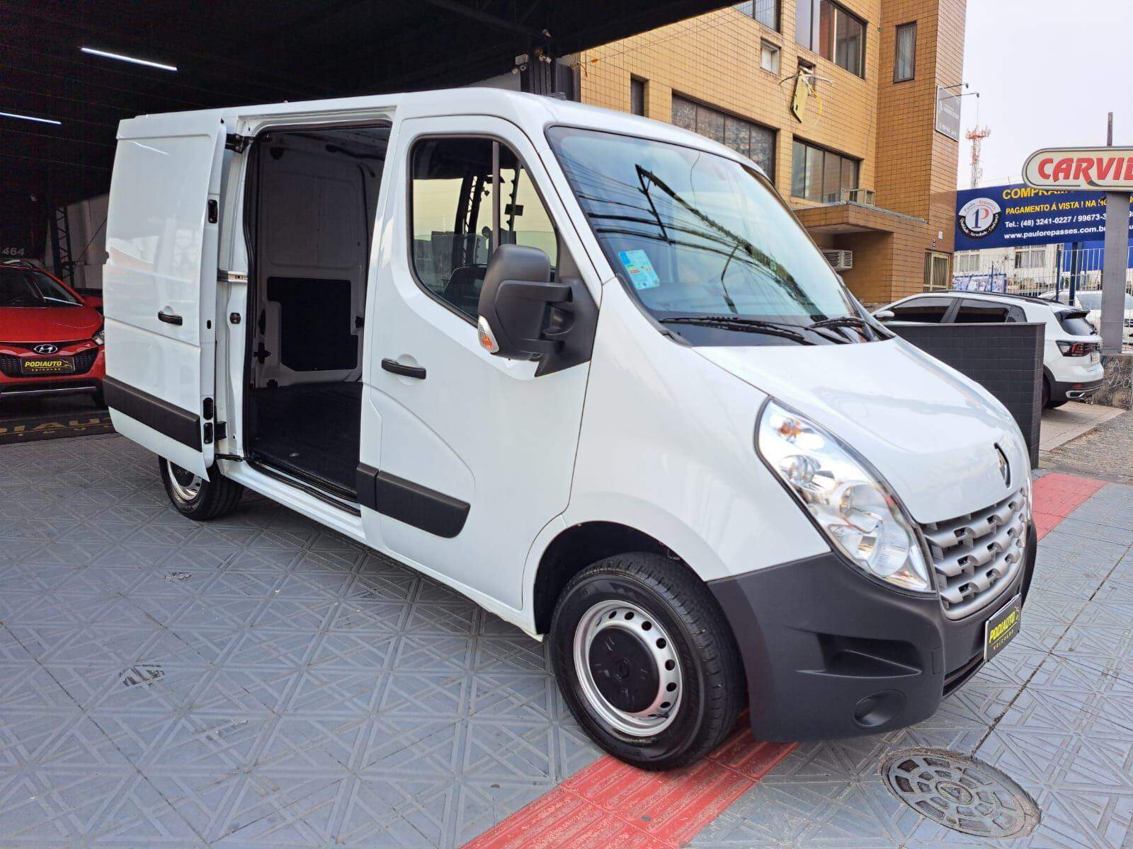 Renault Master FURGAO DIESEL COM 57 MIL KM  2021