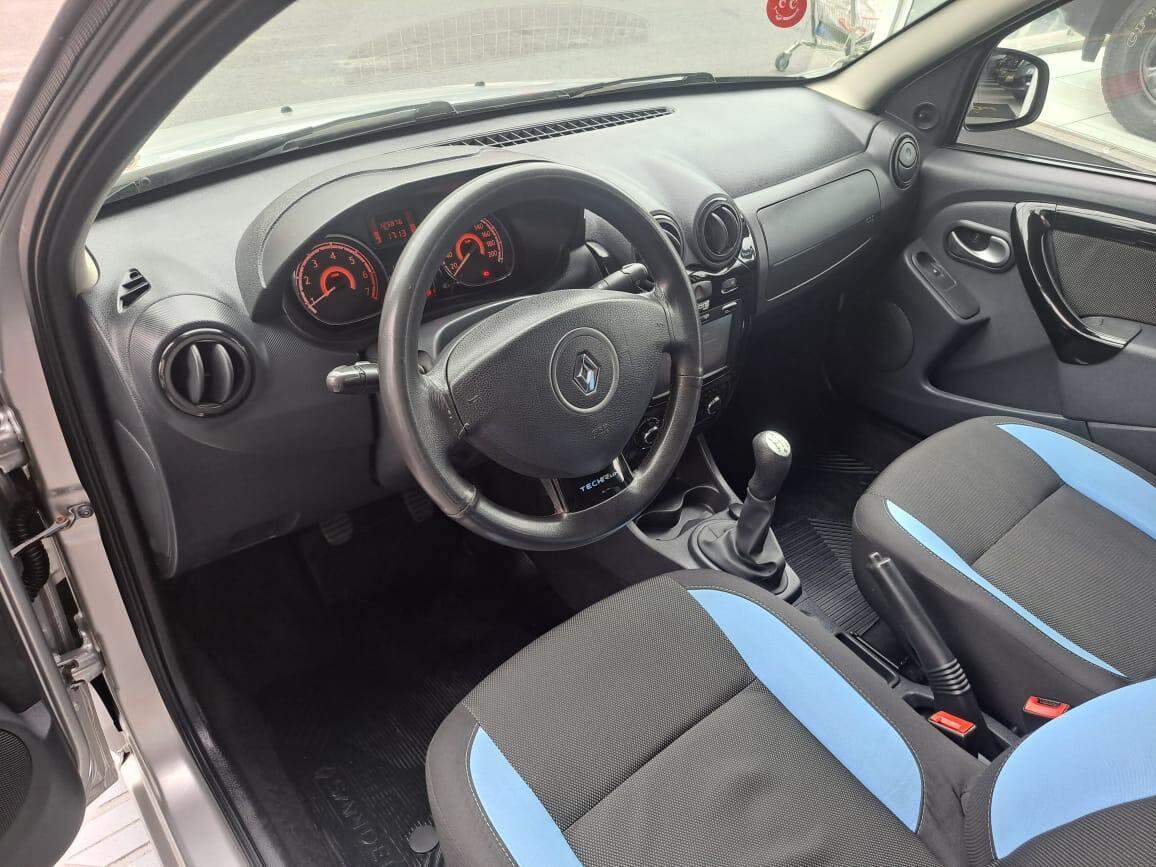 Renault Sandero EXP TECRUN FLEX COMPLETO  2014