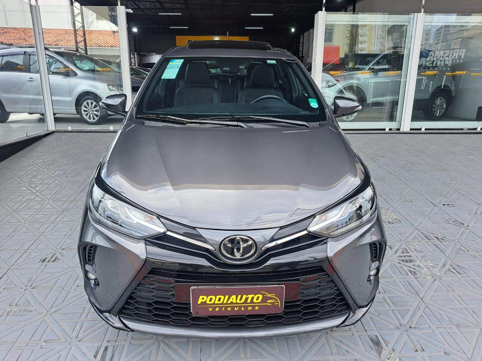 Toyota Yaris XLS 21 MIL KM COM TETO SOLAR  2023