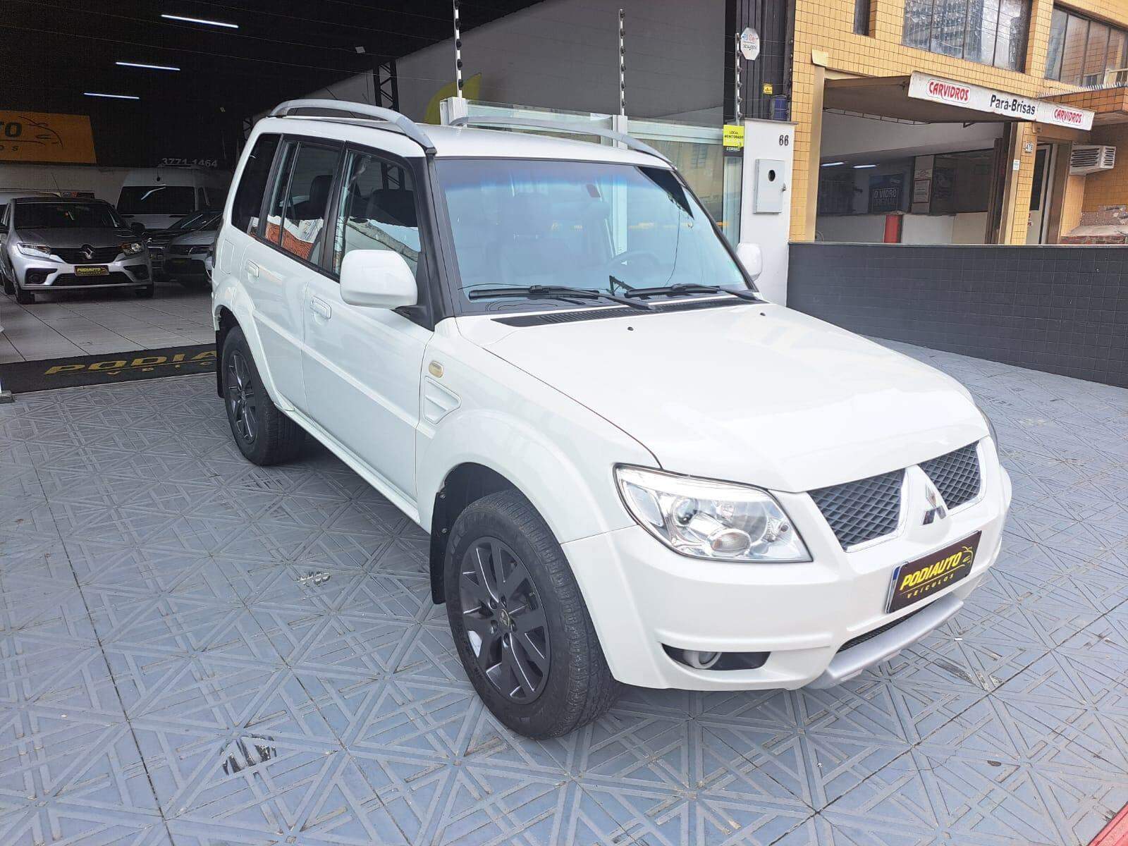 Mitsubishi Pajero TR4 TR4 FLEX AUTOMATICA  2012