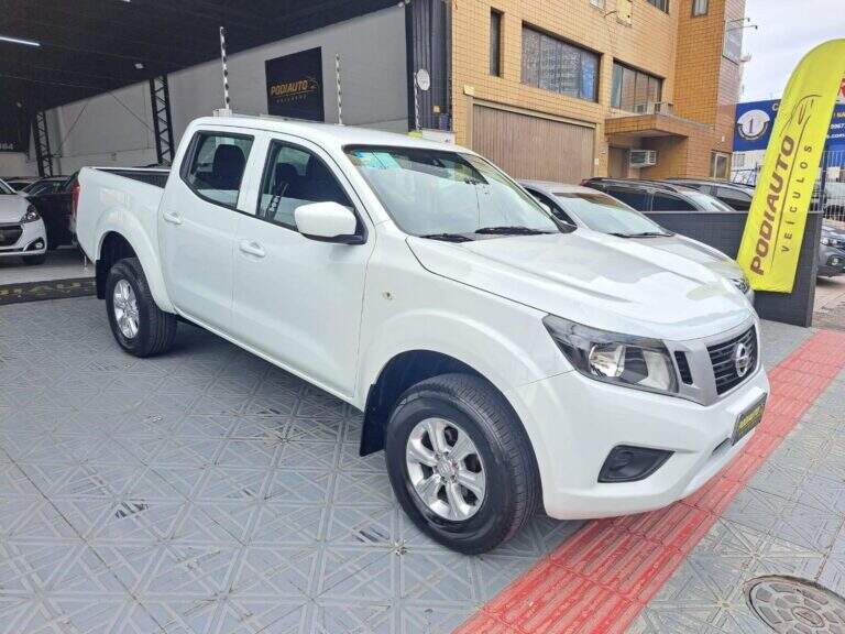 Nissan Frontier s 4x4 Diesel Único Dono  2022